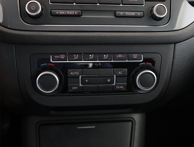 Volkswagen Tiguan (2012) 1.4 TSI, Serv.kniha - fotka 10 z 17