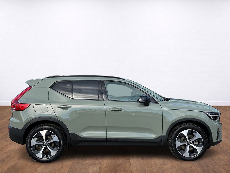 Volvo XC40 PLUS DARK, B3, 360°, PIXEL LED - fotka 6 z 24