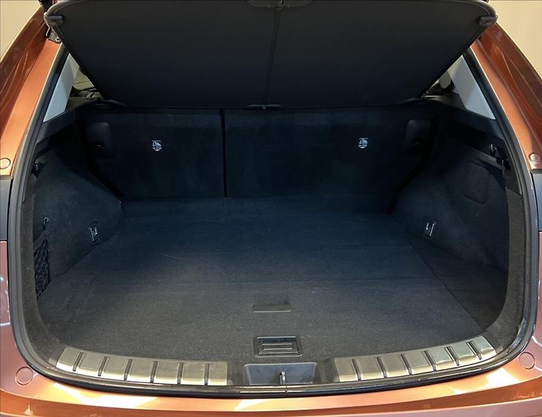 Lexus NX 450h plus 450H+ 2,5 PHEV PRESTIGE - fotka 9 z 18