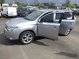 Mitsubishi Outlander 2,3DI-D 4x4 ČR 7 MÍST ! 2.MAJ. - náhled 6
