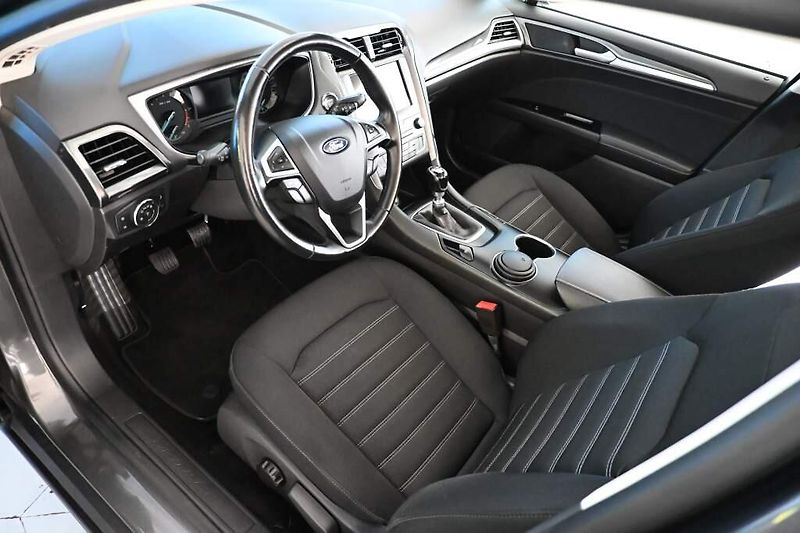 Ford Mondeo (2021) 2.0 Kamera Tažné ECOBLUE - fotka 11 z 36