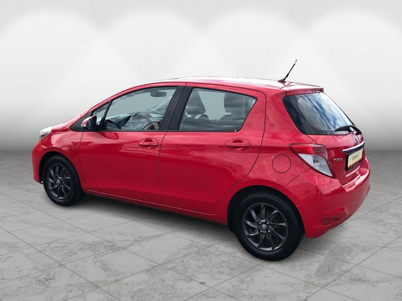 Toyota Yaris 1.33  VVT-i, Automat - fotka 7 z 28