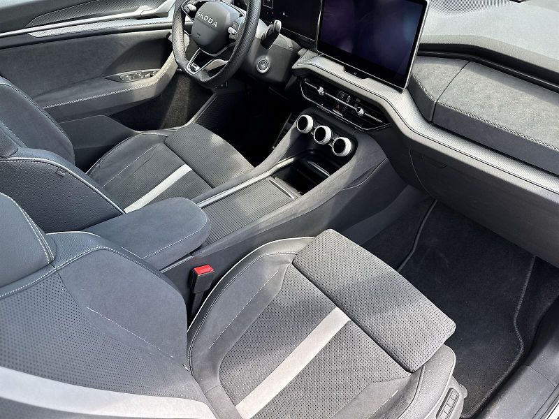 Škoda Kodiaq (2025) 2.0 TDI 4x4 DSG Sportline - fotka 8 z 35