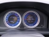 Volvo V60 2,4 D4 V5 120kW AWD R-design - náhled 14