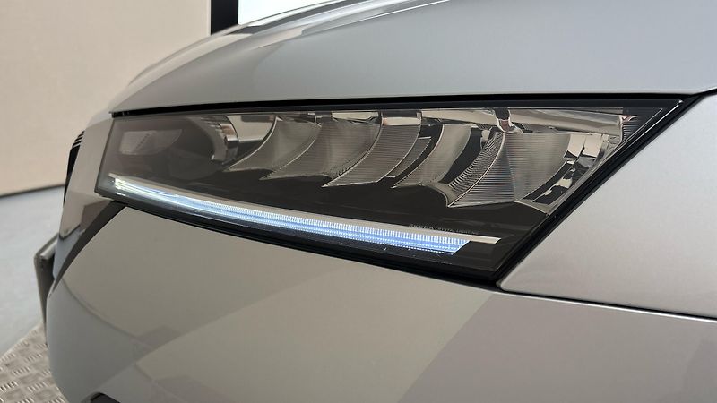 Škoda Octavia 1.5 TSI Style - fotka 18 z 26