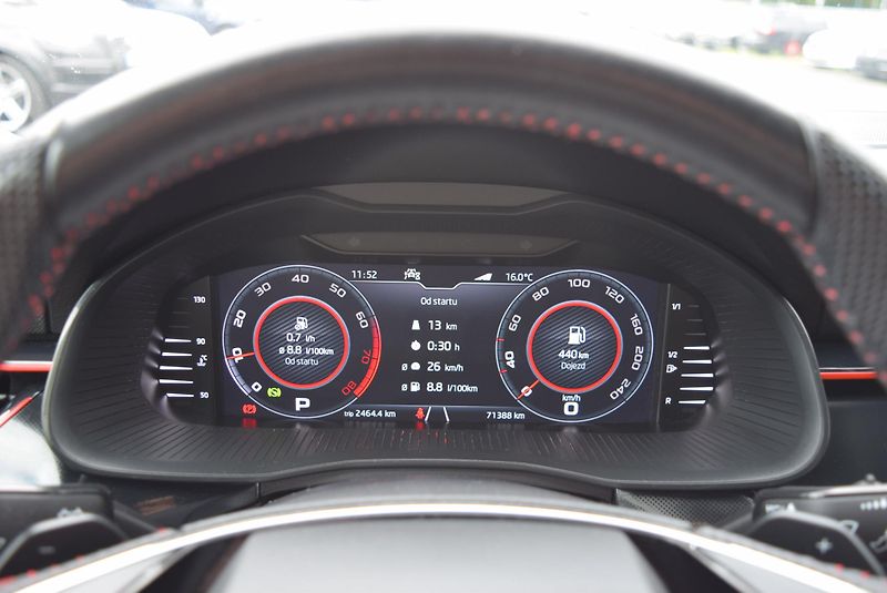 Škoda Scala (2021) 1.0TSI 81kw MONTE CARLO PANO  - fotka 34 z 48