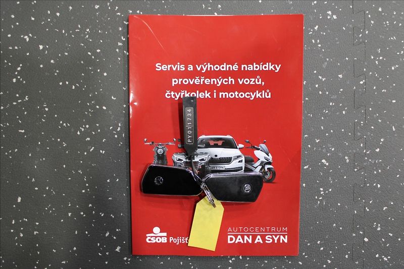 Škoda Octavia 2,0 TDI RS 147KW 4x4 zánovní - fotka 39 z 39