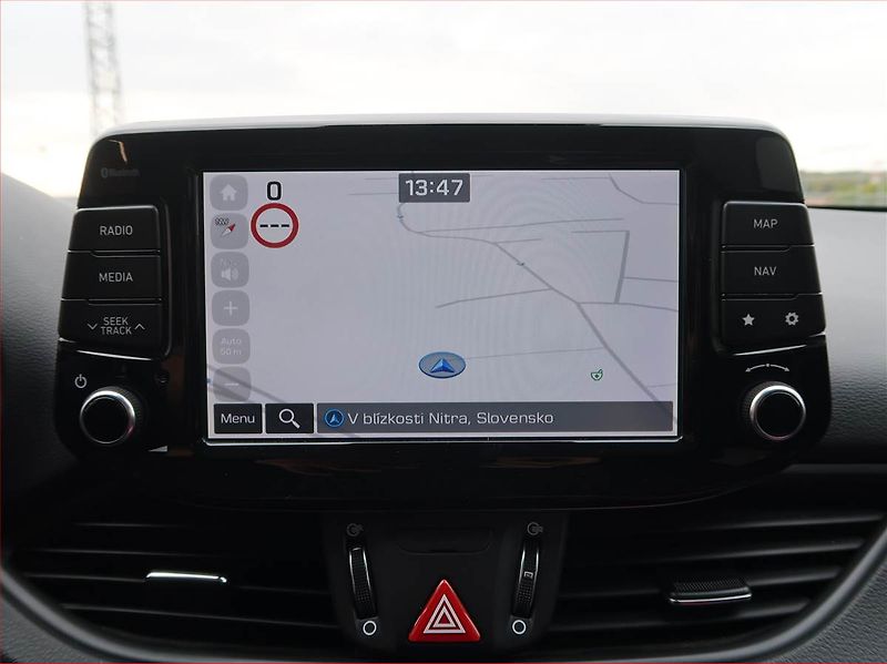 Hyundai i30 (2018) 1.4 T-GDI, Automat, Serv.kniha - fotka 17 z 18