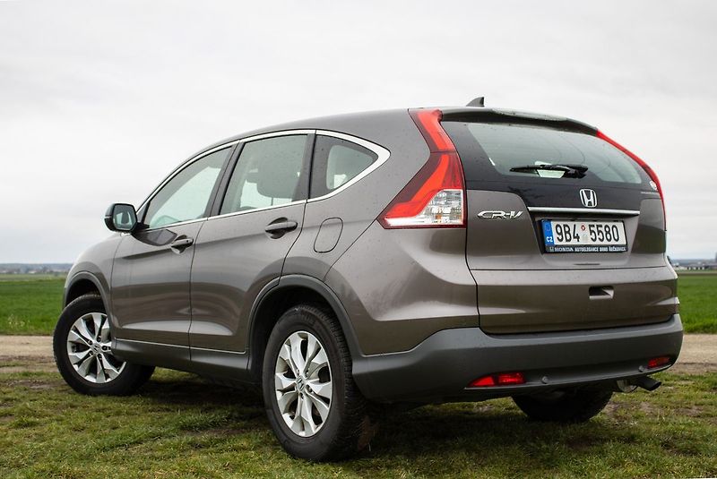 Honda CR-V - fotka 7 z 19