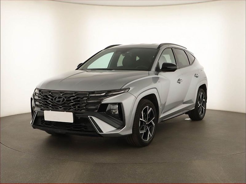 Hyundai Tucson (2025) 1.6 T-GDI, N-LINE, DPH - fotka 2 z 17