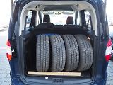 Ford Tourneo Courier (2015) 1.0i EcoBoost, 74 kW - náhled 12