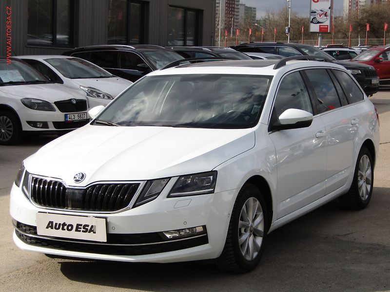 Škoda Octavia (2017) 2.0 TDi, Style, DSG - fotka 3 z 22