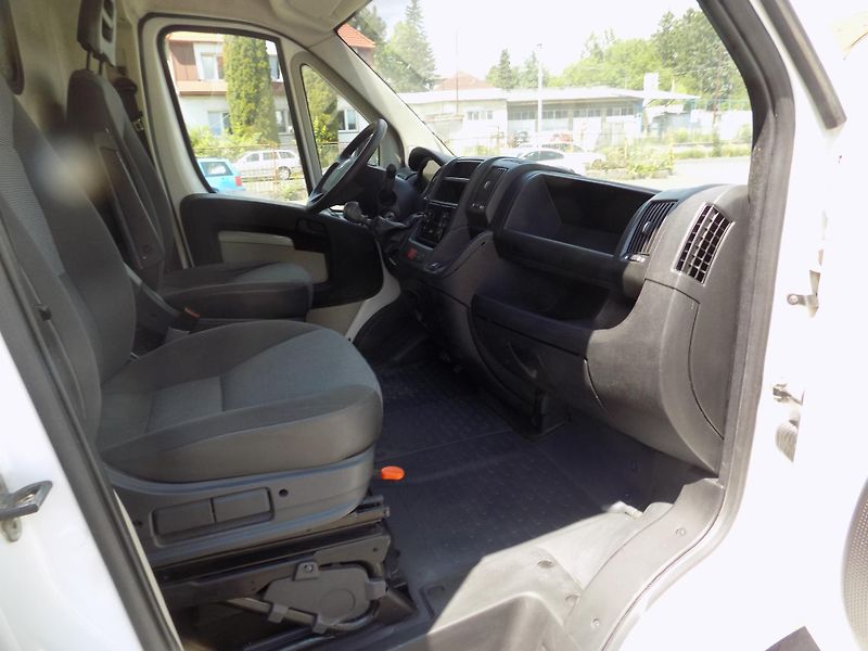Fiat Ducato (2012) 2,3 96KW  MAXI KLIMA - fotka 27 z 34