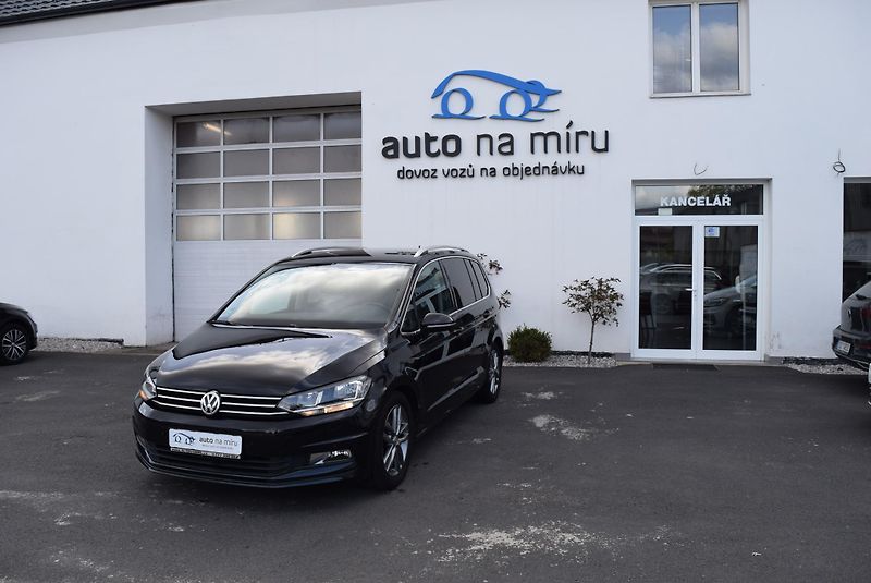 Volkswagen Touran (2016) 1.4TSI 110kw CLBMT 7MÍST TAŽN - fotografie inzerátu