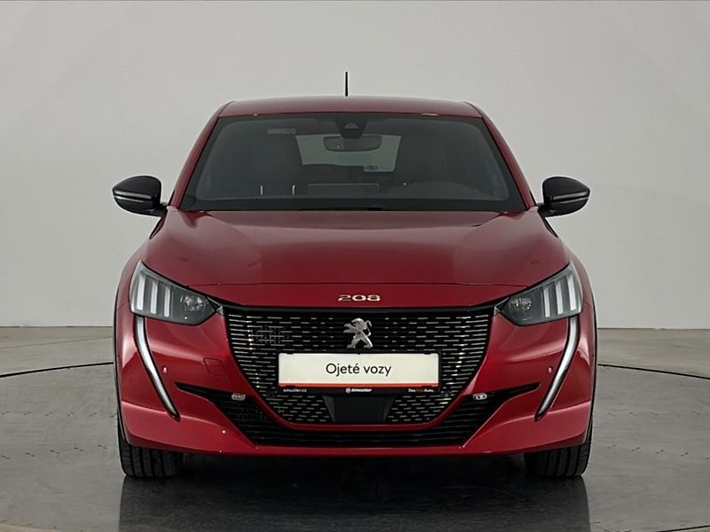 Peugeot 208 GT - fotka 4 z 28
