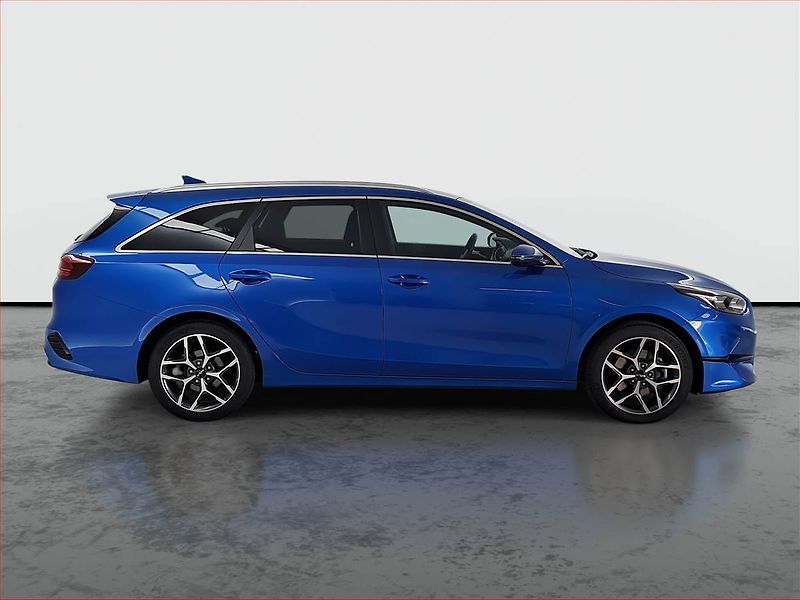 Kia Ceed (2025) 1.5 T-GDI - fotka 6 z 19