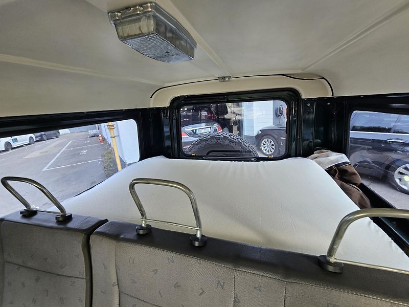 Santana PS-10 Anibal 2,8 D 92 kW Wagon 4x4 - fotka 35 z 40
