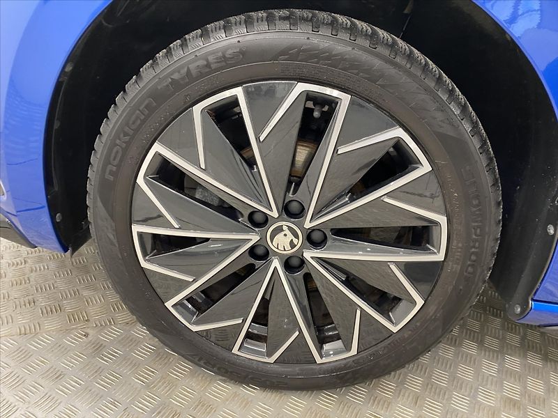 Škoda Scala 1,5 TSI 110kW Monte Carlo - fotka 29 z 29