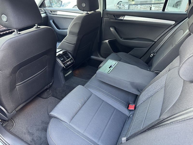 Škoda Superb (2019) 1.5TSi Xenony Navi Panorama - fotka 22 z 50
