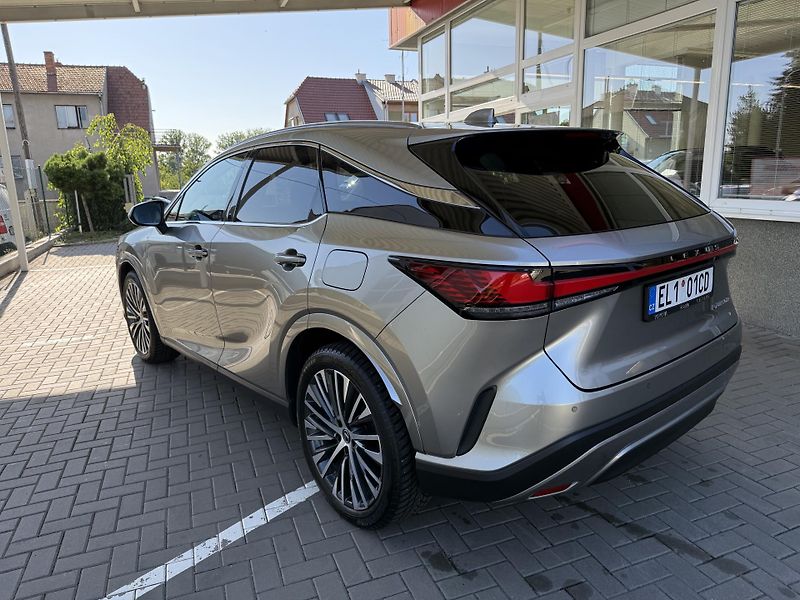 Lexus RX 450h plus Executive Plus  - fotka 6 z 10