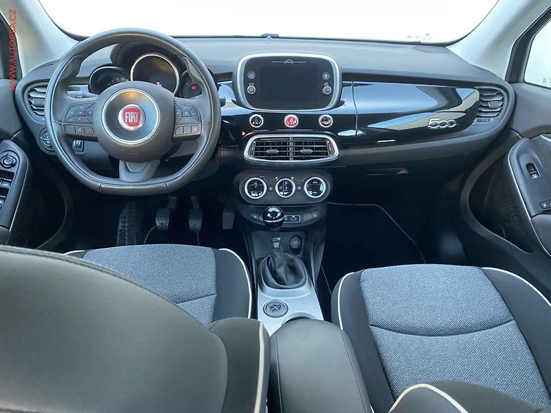 Fiat 500X (2018) 1.4T, Pop Star, navi - fotka 8 z 17