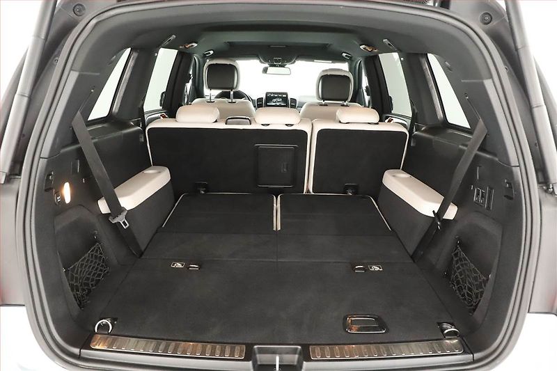 Mercedes-Benz GLS (2017) 500 4MATIC - fotka 20 z 21