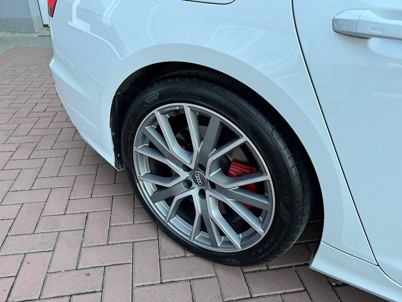 Audi S6 (2019) 3.0TDi Metrix Webasto Vzduch - fotka 38 z 42
