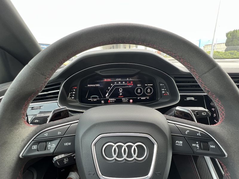 Audi RS Q8 (2021) Audi RS Q8 Full výbava, TOP st - fotka 28 z 39