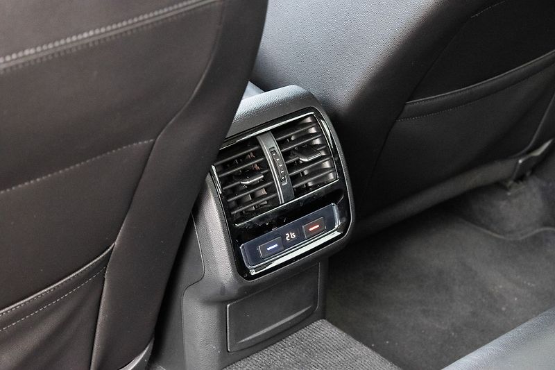 Volkswagen Passat - fotka 20 z 22