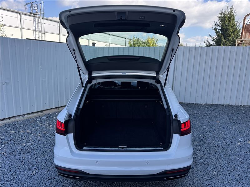Audi A4 2,0 40 TDI Quattro ACC DPH ČR - fotka 12 z 50