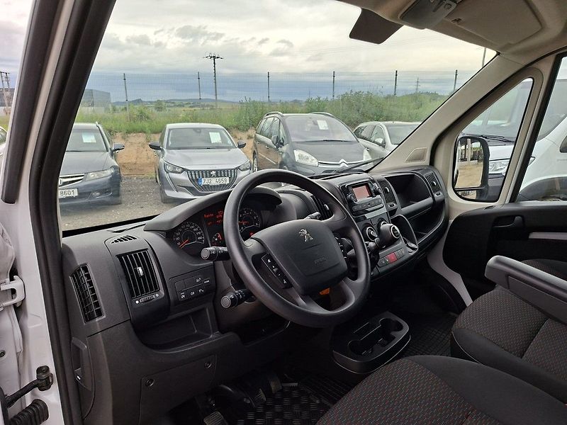 Peugeot Boxer FG 3500 L3H2 2,2 BHDi 140k M6 - fotka 13 z 19