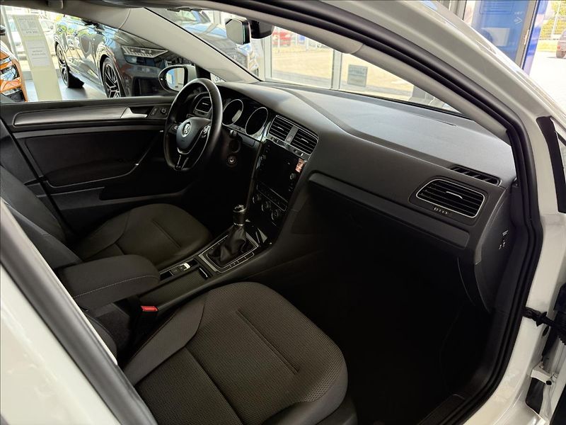 Volkswagen Golf 2,0   TDI 110kW,Comfortline - fotka 8 z 31