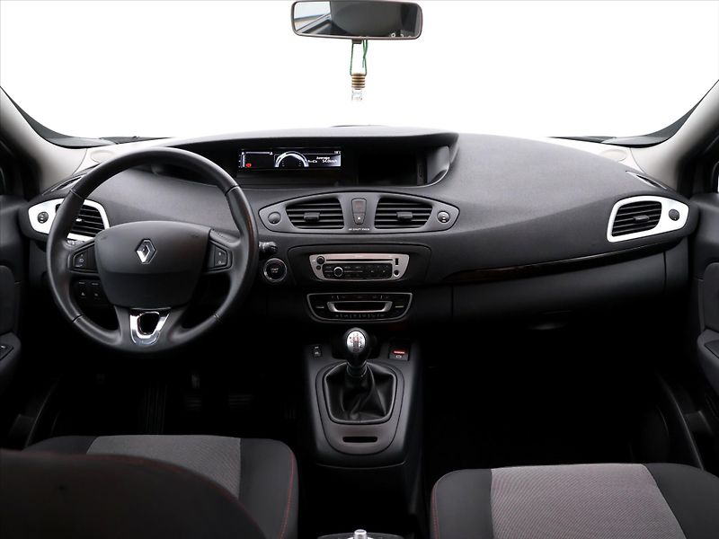 Renault Scénic 1,2 TCe 97kW Energy 1.Maj. - fotka 34 z 42