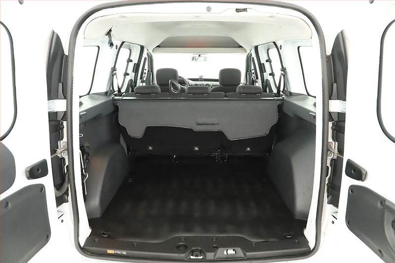 Dacia Dokker (2020) Arctica 1.5 dCi, 5Míst, ČR - fotka 13 z 13