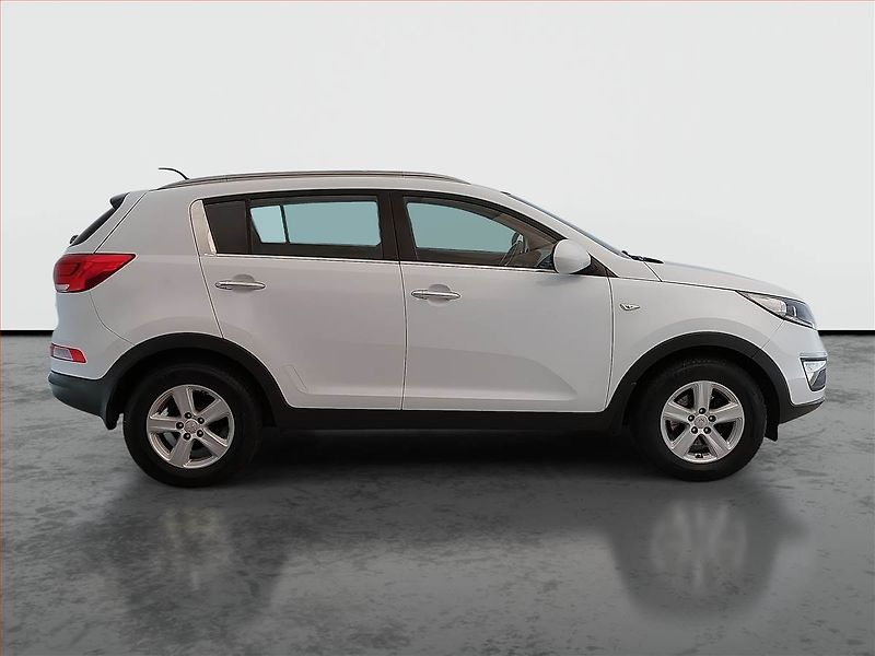 Kia Sportage (2015) 1.6 GDI, Serv.kniha, Xenony - fotka 6 z 13
