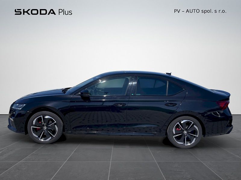 Škoda Octavia (2023) 2.0 TDI 147kW DSG 4x4 RS - fotka 3 z 35