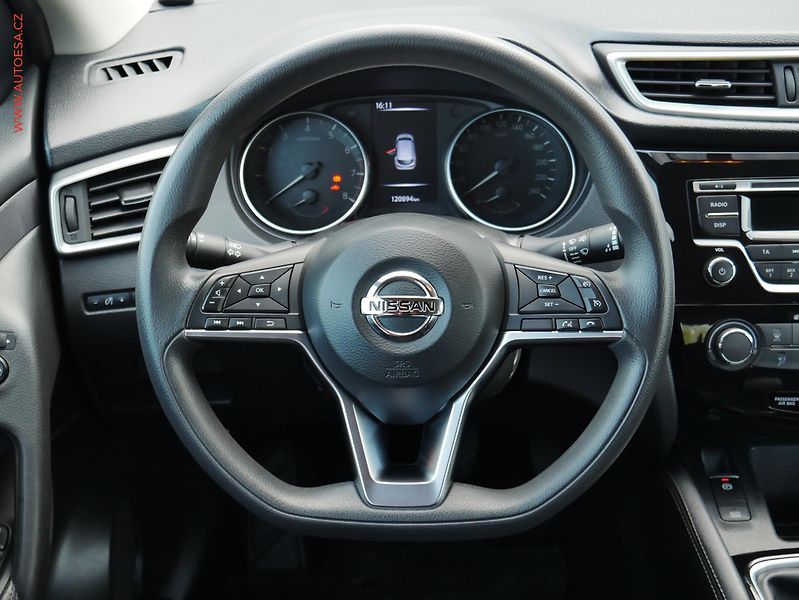 Nissan Qashqai (2020) 1.3 DIG-T, ČR, AC, temp - fotka 11 z 19