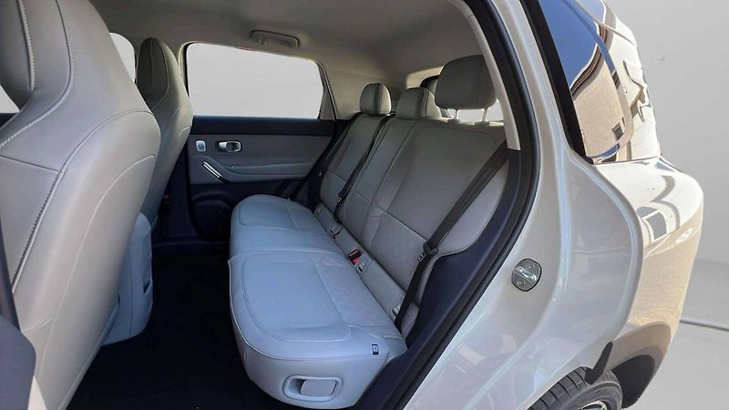Leapmotor B03X (2026) Design ProMax (53 kWh baterie) - fotka 27 z 35
