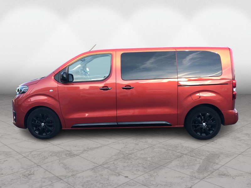Toyota ProAce 2.0D4-D VIP AT L1 - fotka 3 z 29