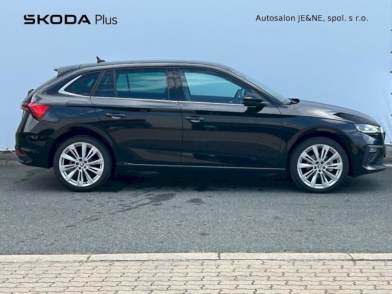 Škoda Scala (2025) Top Selection 1.5 TSI 110 kW D - fotka 8 z 35