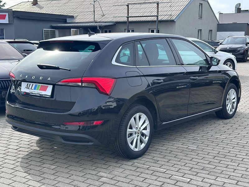 Škoda Scala 1.5 TSI 110kW Style - fotka 2 z 14