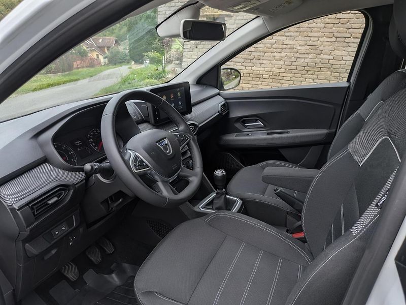 Dacia Sandero (2021) 1.0 TCe LPG Comfort, 1.majitel - fotka 17 z 24