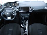 Peugeot 308 (2014) 1.6 HDi, ČR, AC, tempo, park - náhled 8