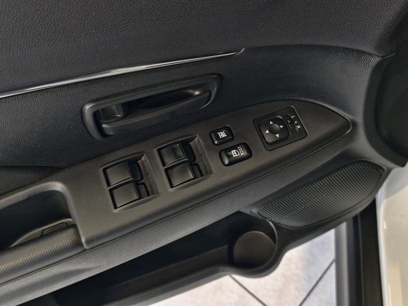 Mitsubishi ASX 1.6 MIVEC 86kW, ZÁRUKA - fotka 14 z 17