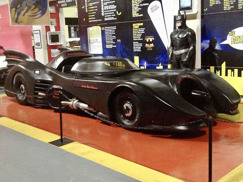 Batmobil vystavený v Motor muzeu v Londýně v roce 2012.