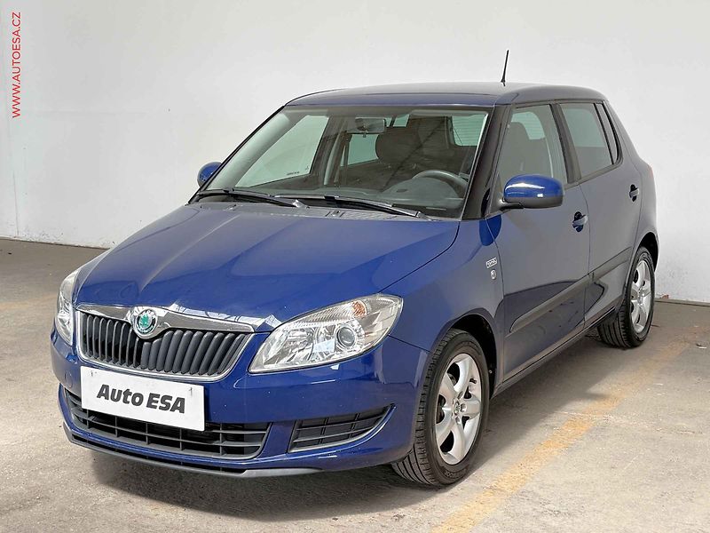 Škoda Fabia (2011) 1.2 TSi, Ambition - fotka 3 z 13