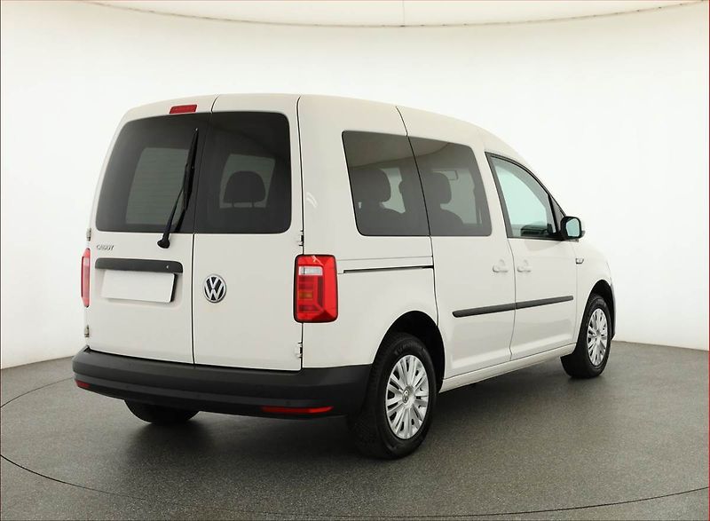 Volkswagen Caddy (2020) 2.0 TDI, 5Míst, ČR, DPH - fotka 5 z 15