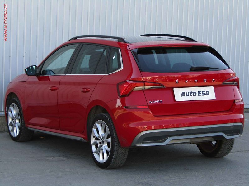 Škoda Kamiq (2020) 1.0 TSi, Style, DSG, navi - fotka 6 z 22