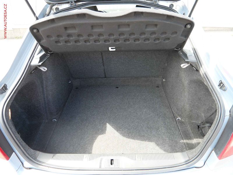 Škoda Octavia (2010) 1.2 TSi, servis.kniha - fotka 7 z 18