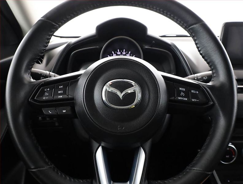 Mazda 2 (2017) 1.5 16V, Navi, Tempomat - fotka 8 z 17
